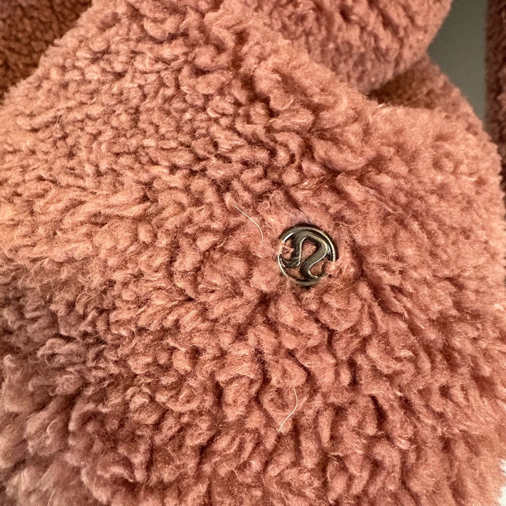 lululemon Women's Cozy Mauve Sweatshirt